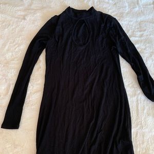 🐨 NWOT black keyhole dress 🐨